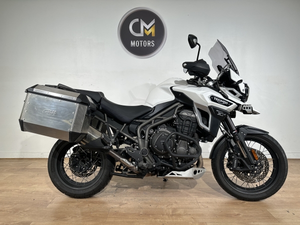 TRIUMPH Tiger Explorer XCX