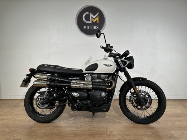 TRIUMPH Street Scrambler
