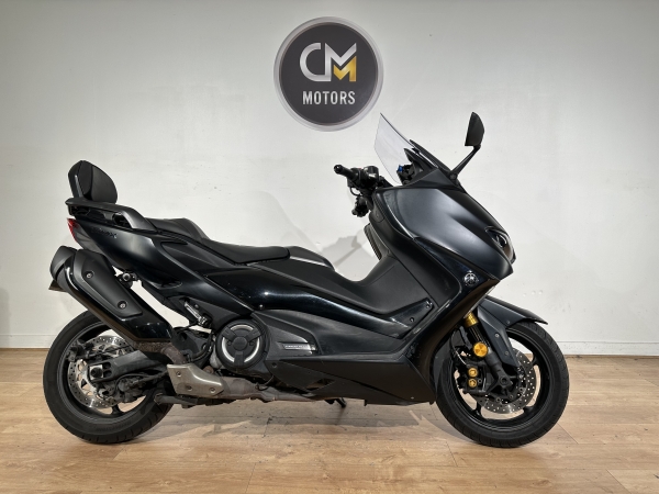 YAMAHA Tmax 560