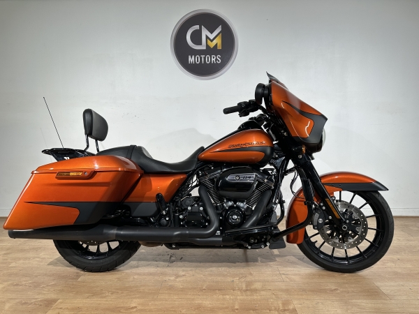 HARLEY DAVIDSON Street Glide Special