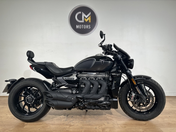 TRIUMPH Rocket 3 R Storm