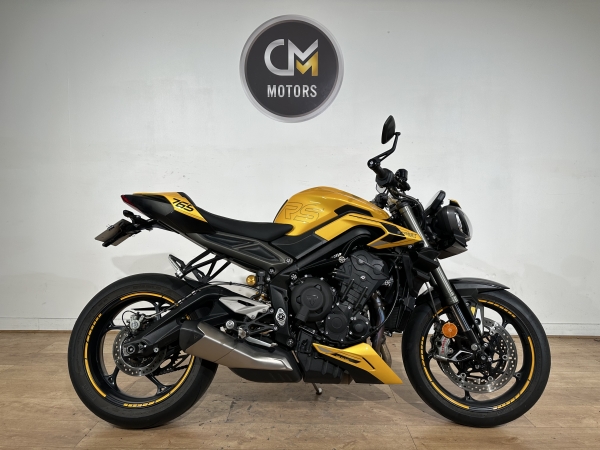 TRIUMPH Street Triple RS