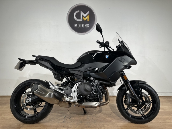BMW F 900 XR